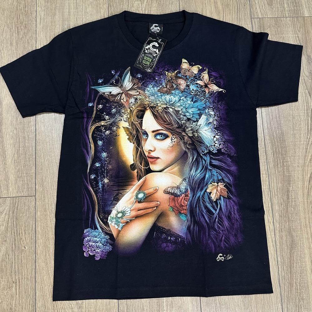 CABALLO TATTOOED GODDESS LADY BUTTERFLIES GRAPHIC‎ T-SHIRT Size M